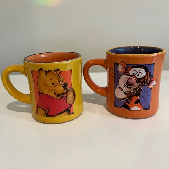Vintage Winnie The Pooh & Tgger 12 Oz Mugs - Picture 2 of 10